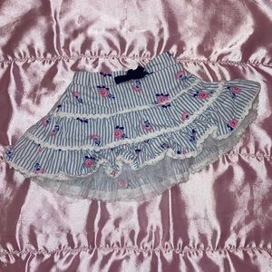 Ruffles skirt